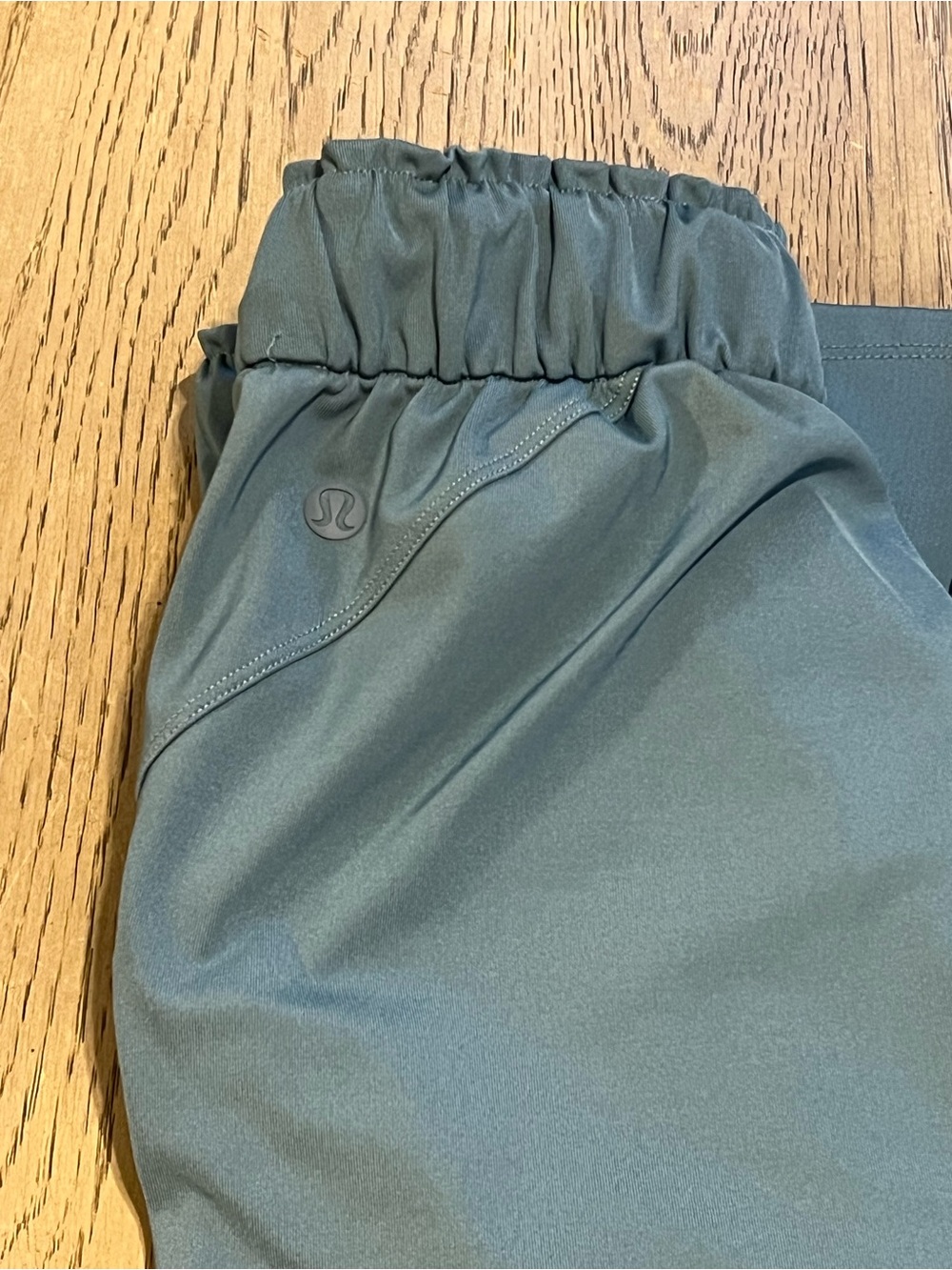 lululemon athletica Keep Moving Pant - Picture 3 of 6